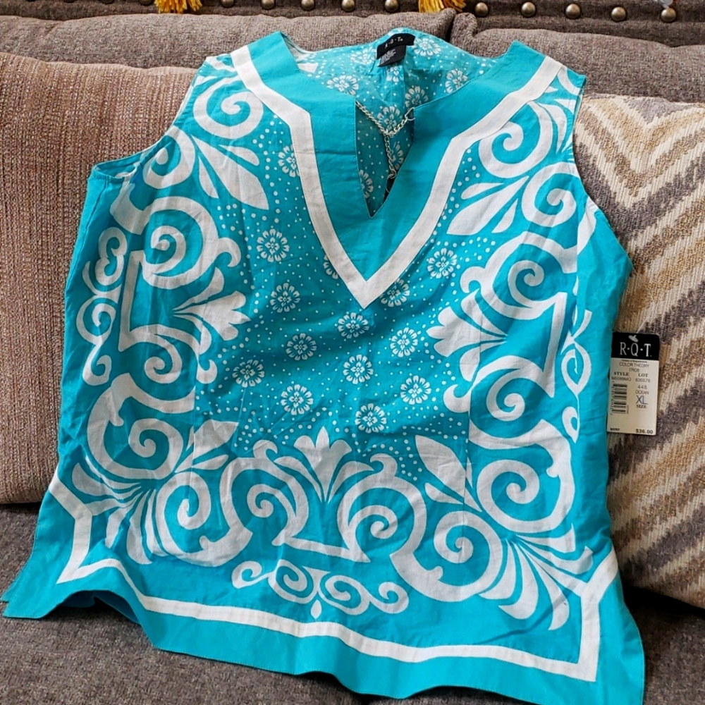 Women's tops